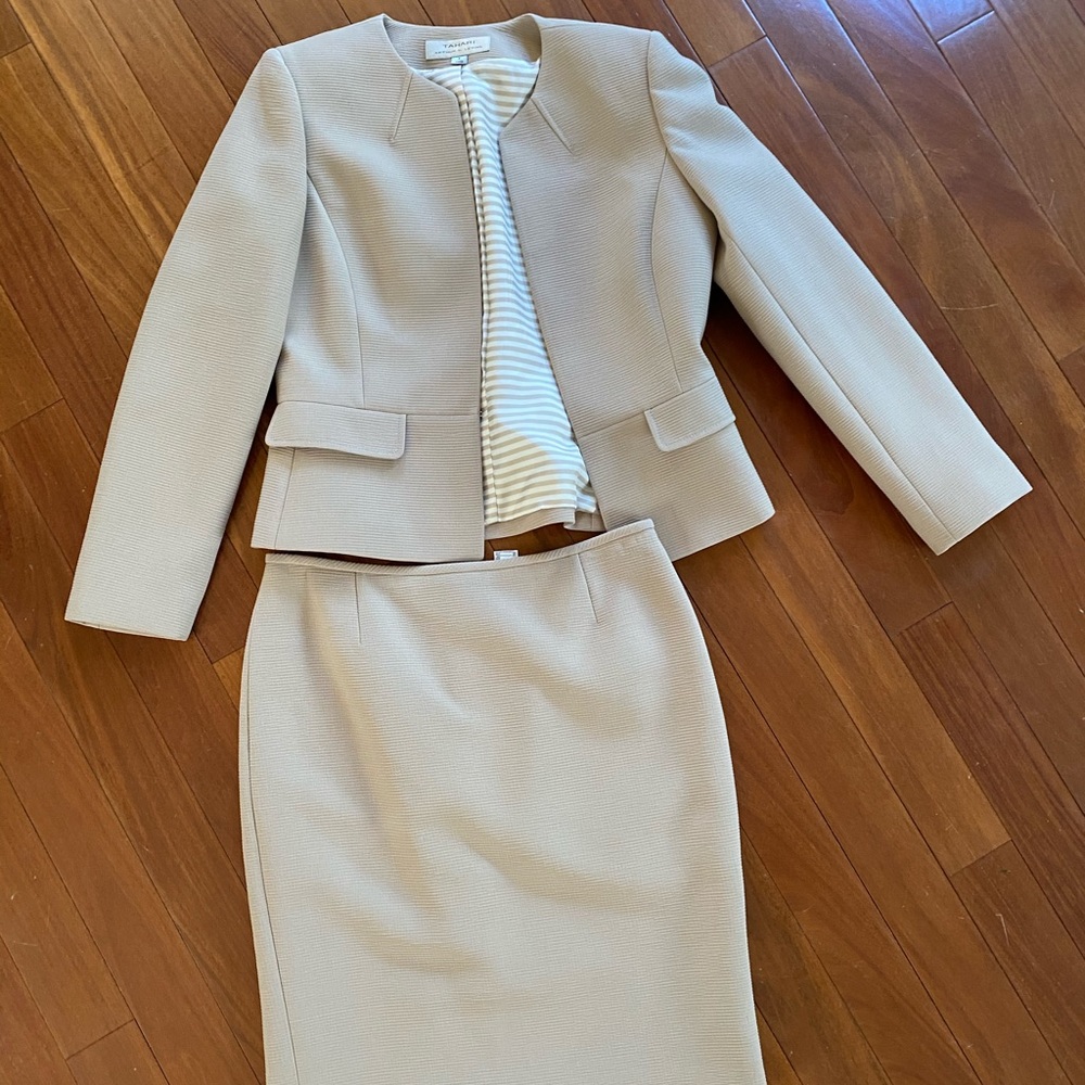 jacket and skirt set